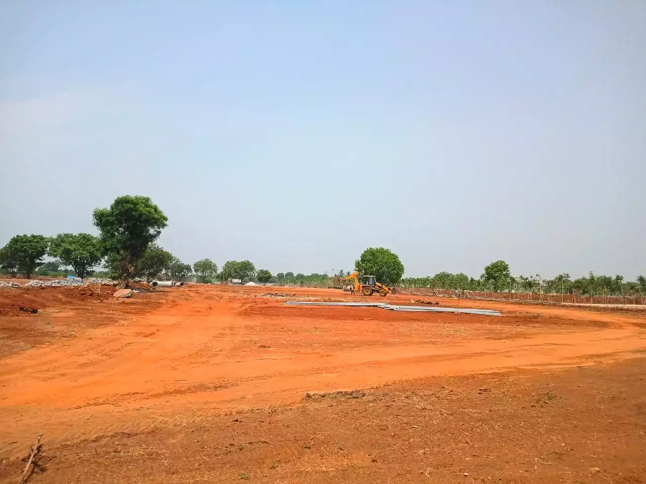 Well-maintained farm plots with internal roads at Pedda Golconda KLR Projects